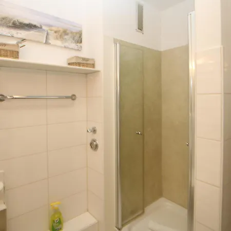Apartamento Gmelinstra_e 12_ Whg_ 2_ Haus
